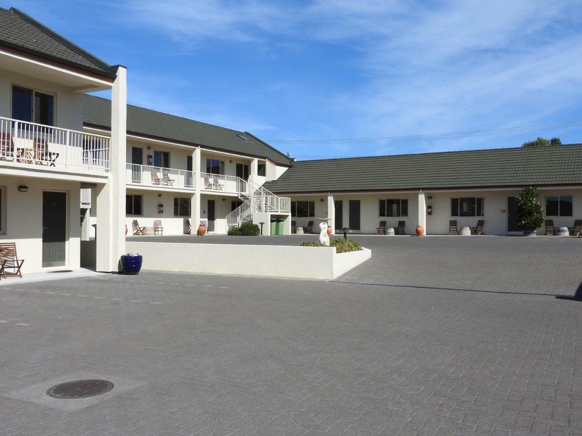 Wine Country Motel Havelock North Exterior photo