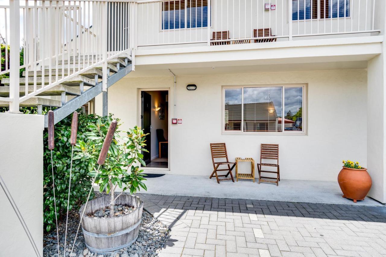 Wine Country Motel Havelock North Exterior photo