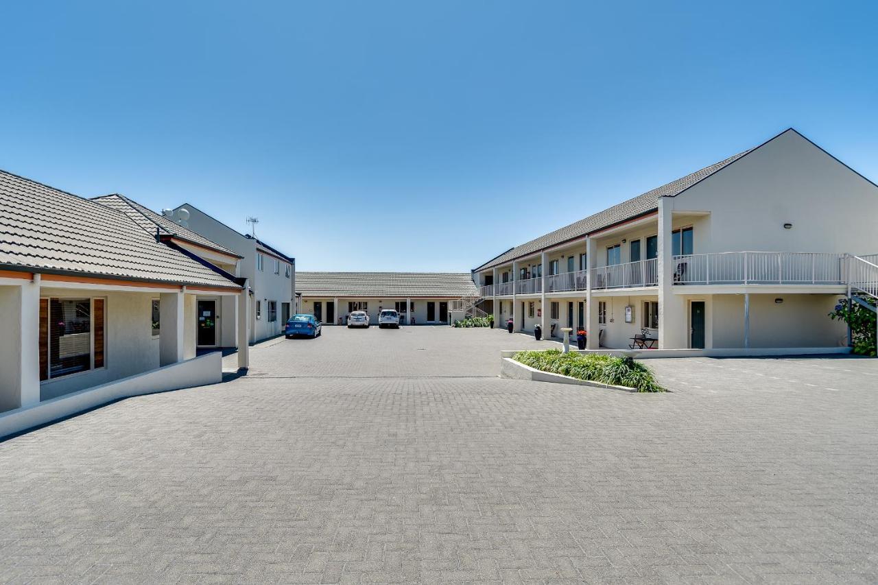Wine Country Motel Havelock North Exterior photo
