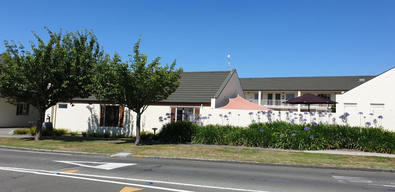 Wine Country Motel Havelock North Exterior photo